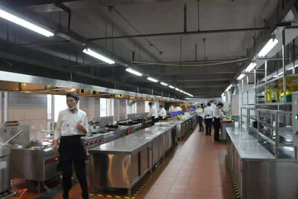 餐廳后廚設(shè)計(jì)詳解，隨便一條都很要命